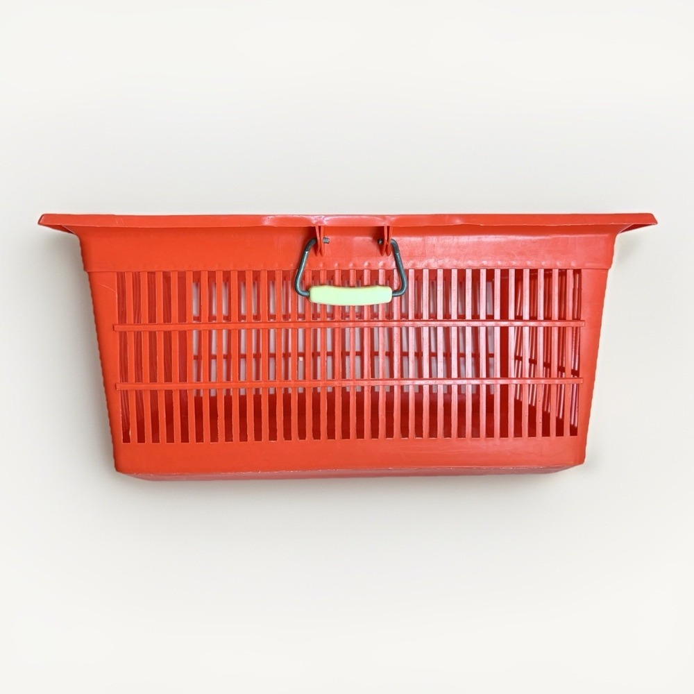 VTG MCM Mid Modern LOMA Red Plastic Laundry Hamper Basket Sturdy Metal Handles